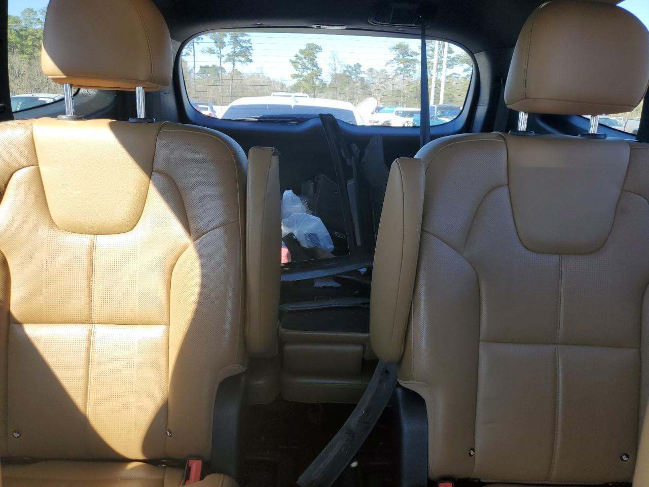 2022 Kia Telluride - Image 10