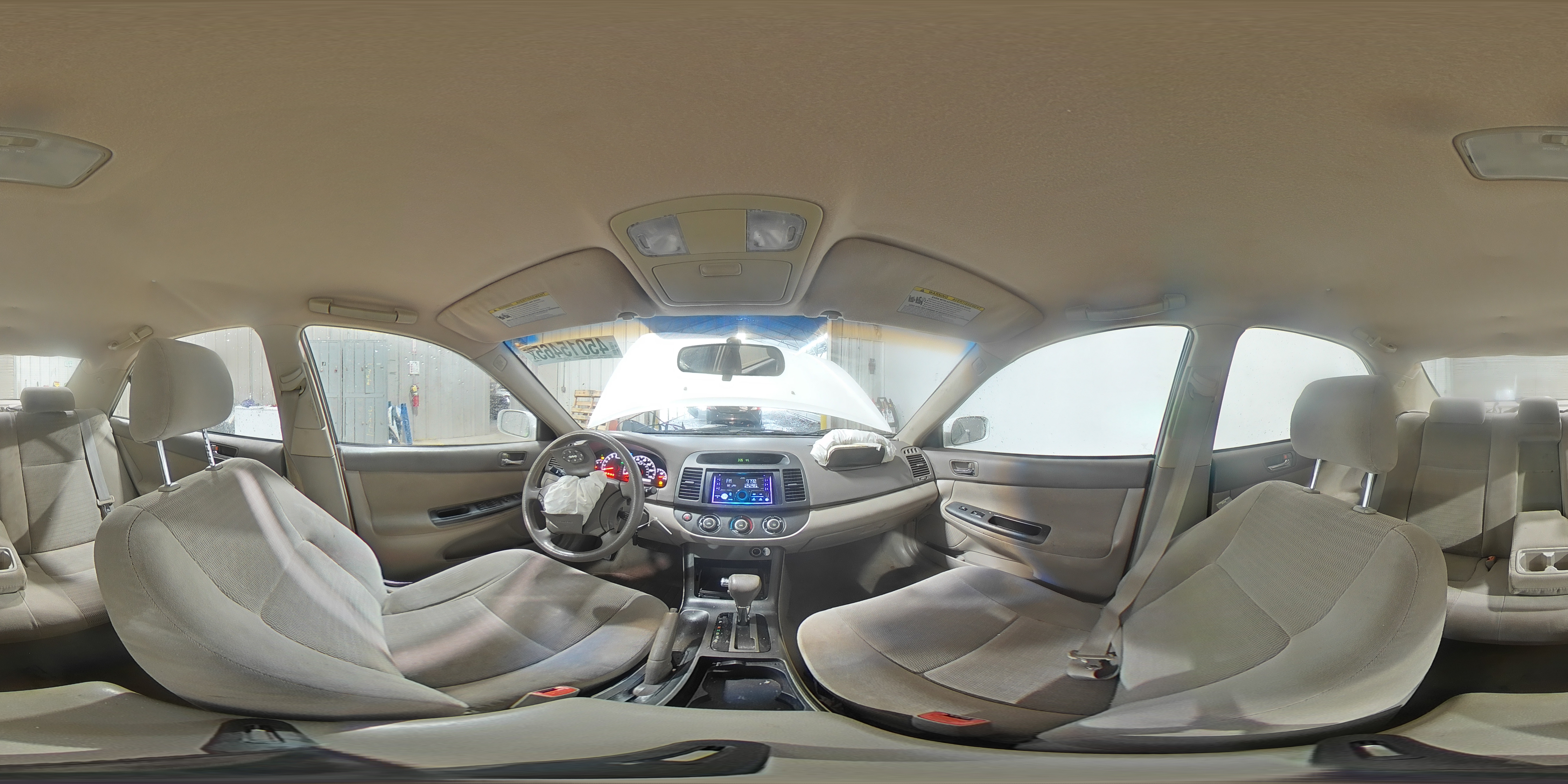 2006 Toyota Camry - Image 12