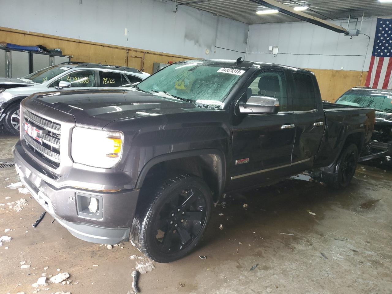 2014 GMC Sierra - Image 1