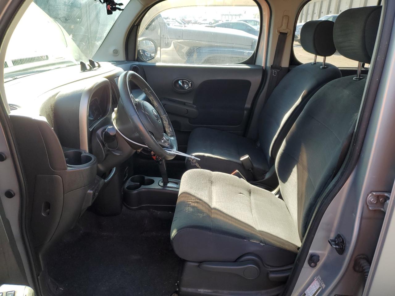 2010 Nissan Cube - Image 7