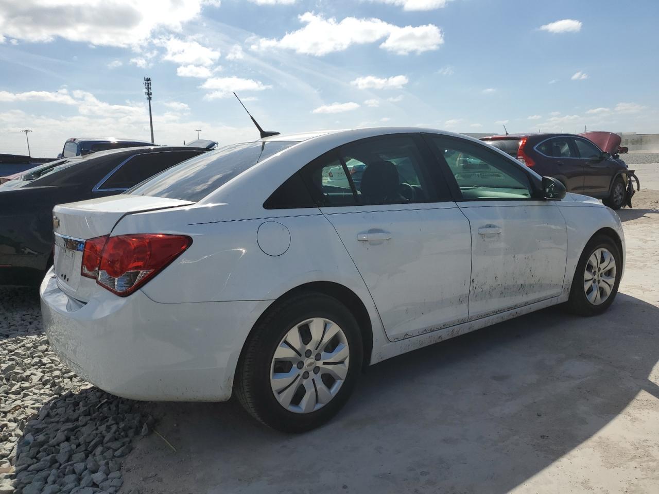 2014 Chevrolet Cruze - Image 3