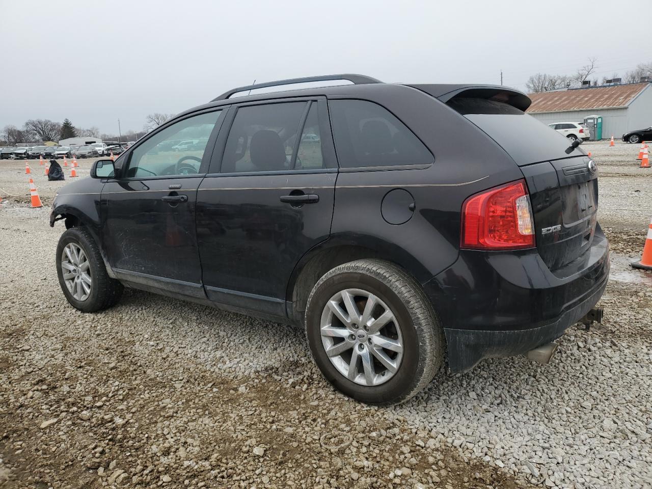 2013 Ford Edge - Image 2