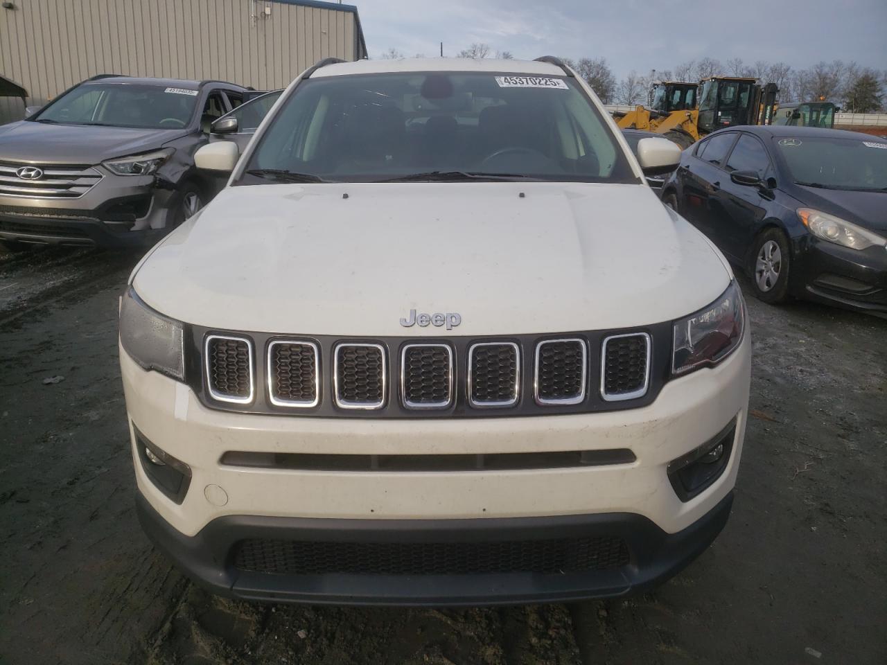 2019 Jeep Compass - Image 5