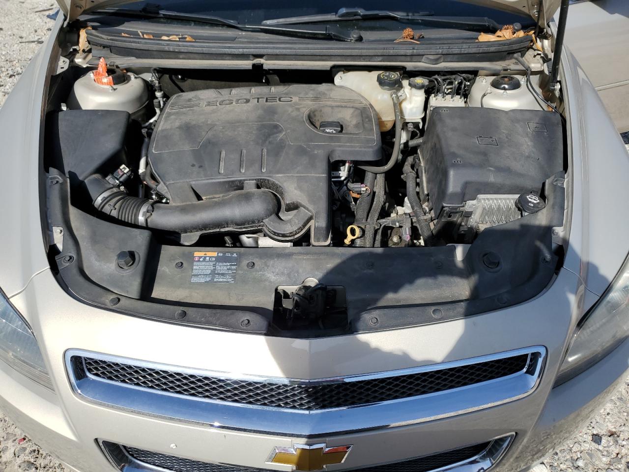 2011 Chevrolet Malibu - Image 11