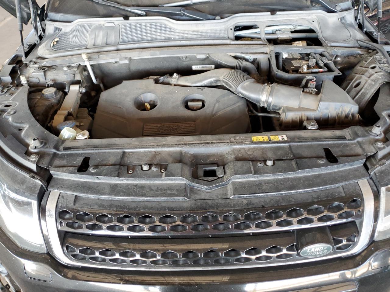 2016 Land Rover Range Rover - Image 12