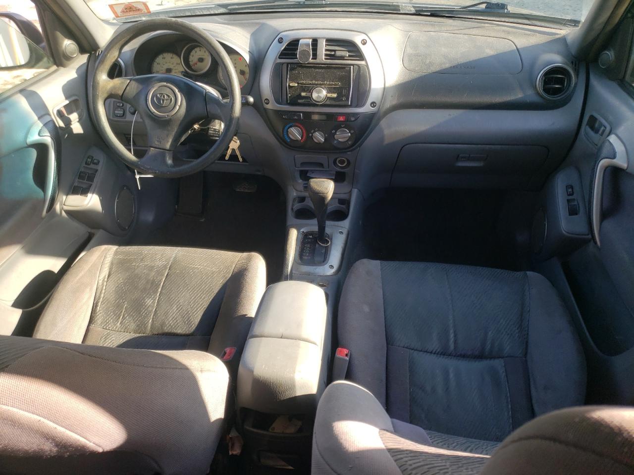 2003 Toyota RAV 4 - Image 8