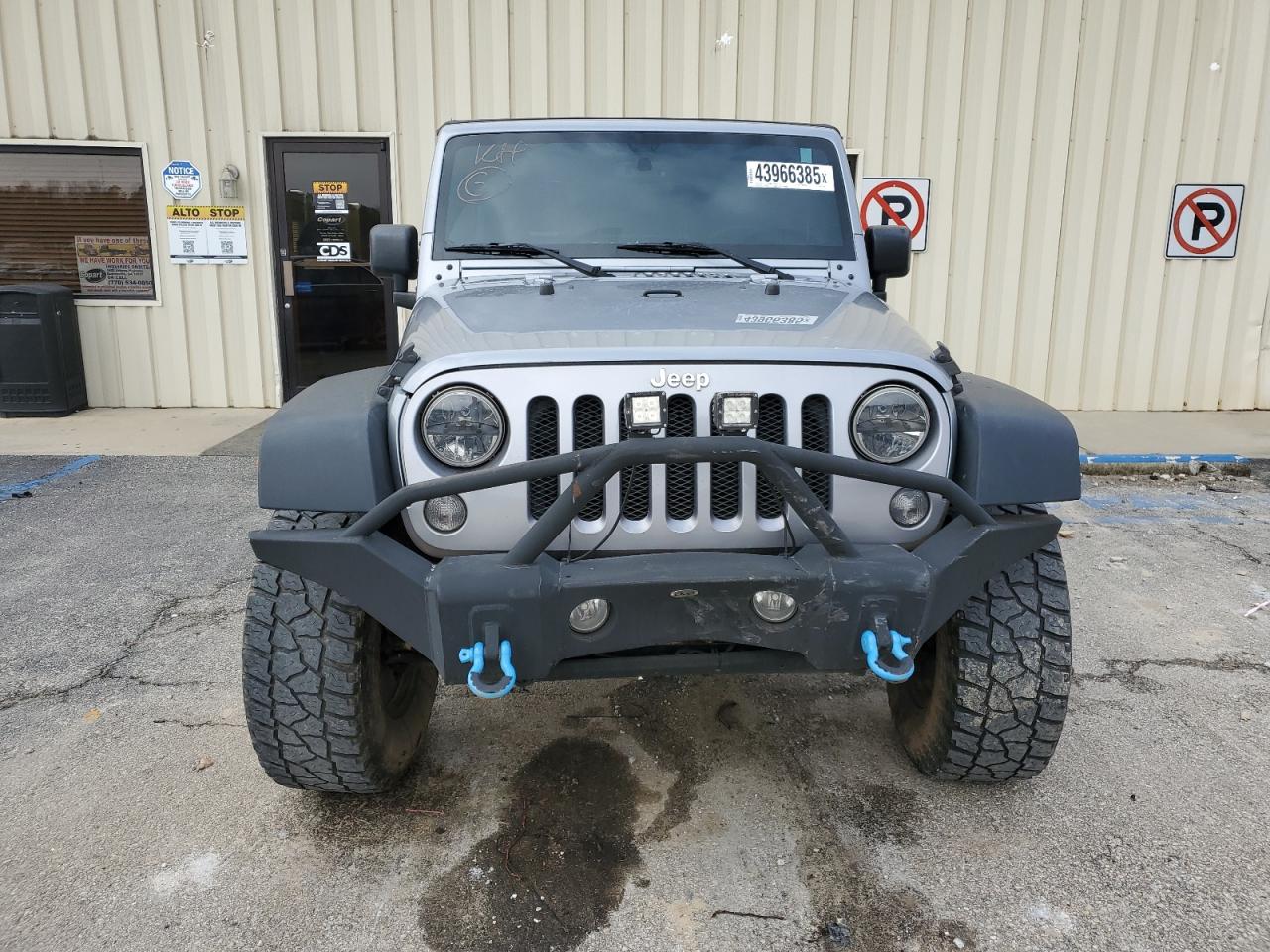2015 Jeep Wrangler - Image 5