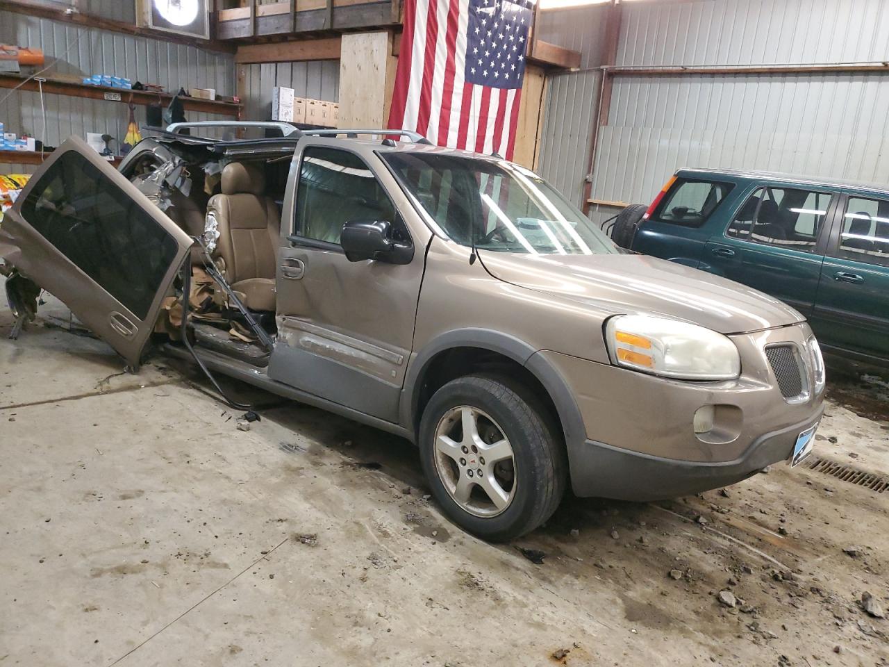 2006 Pontiac Montana - Image 4