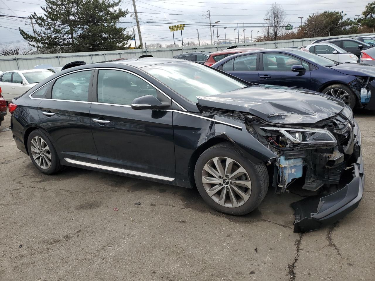 2015 Hyundai Sonata - Image 4