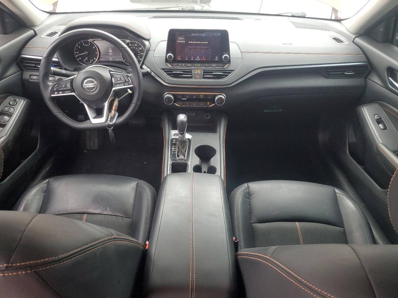 2021 Nissan Altima - Image 8