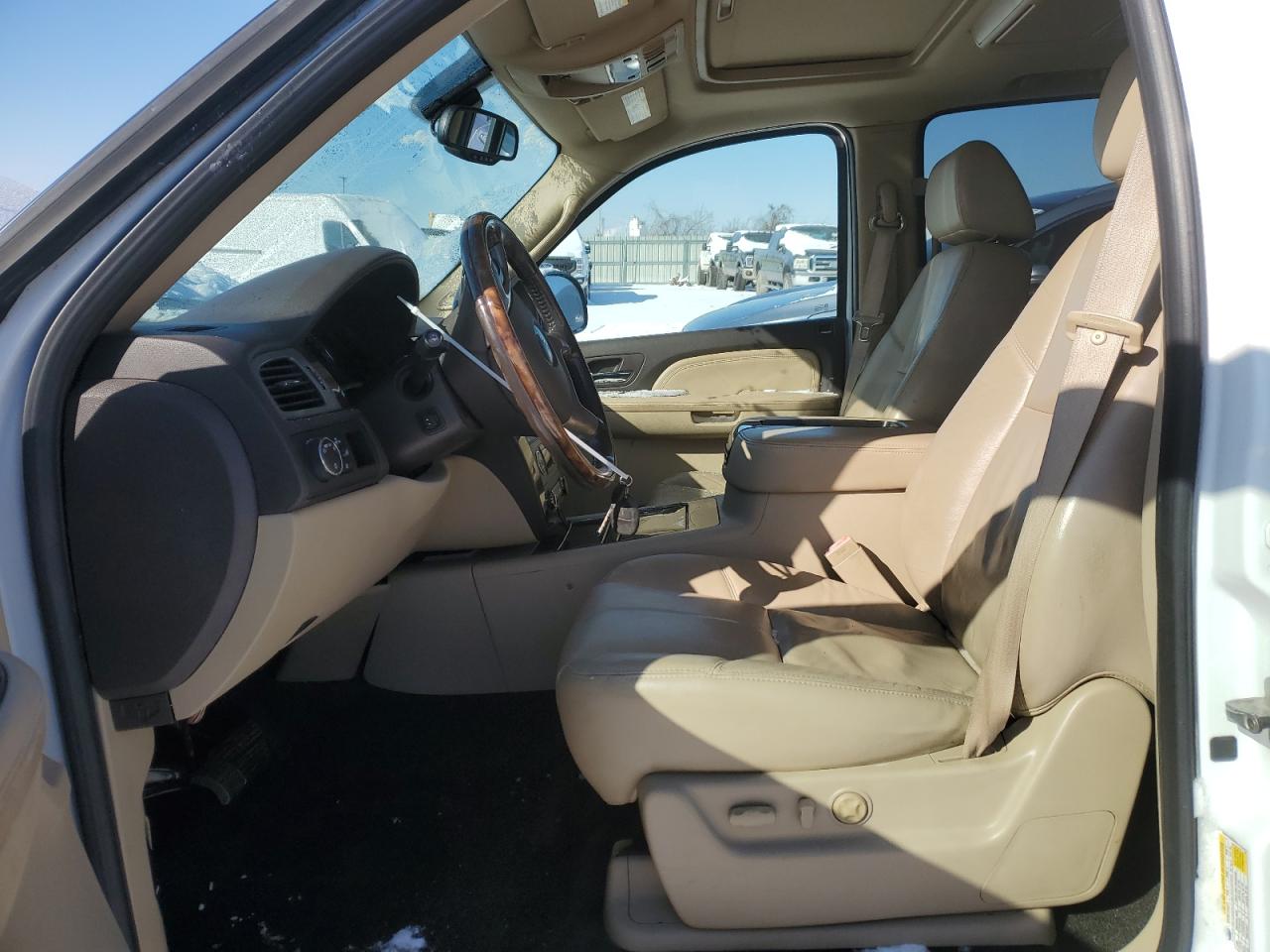 2009 GMC Yukon - Image 7