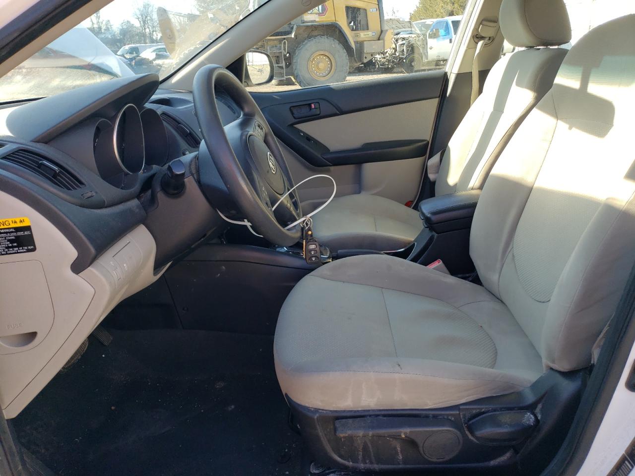 2012 Kia Forte - Image 7