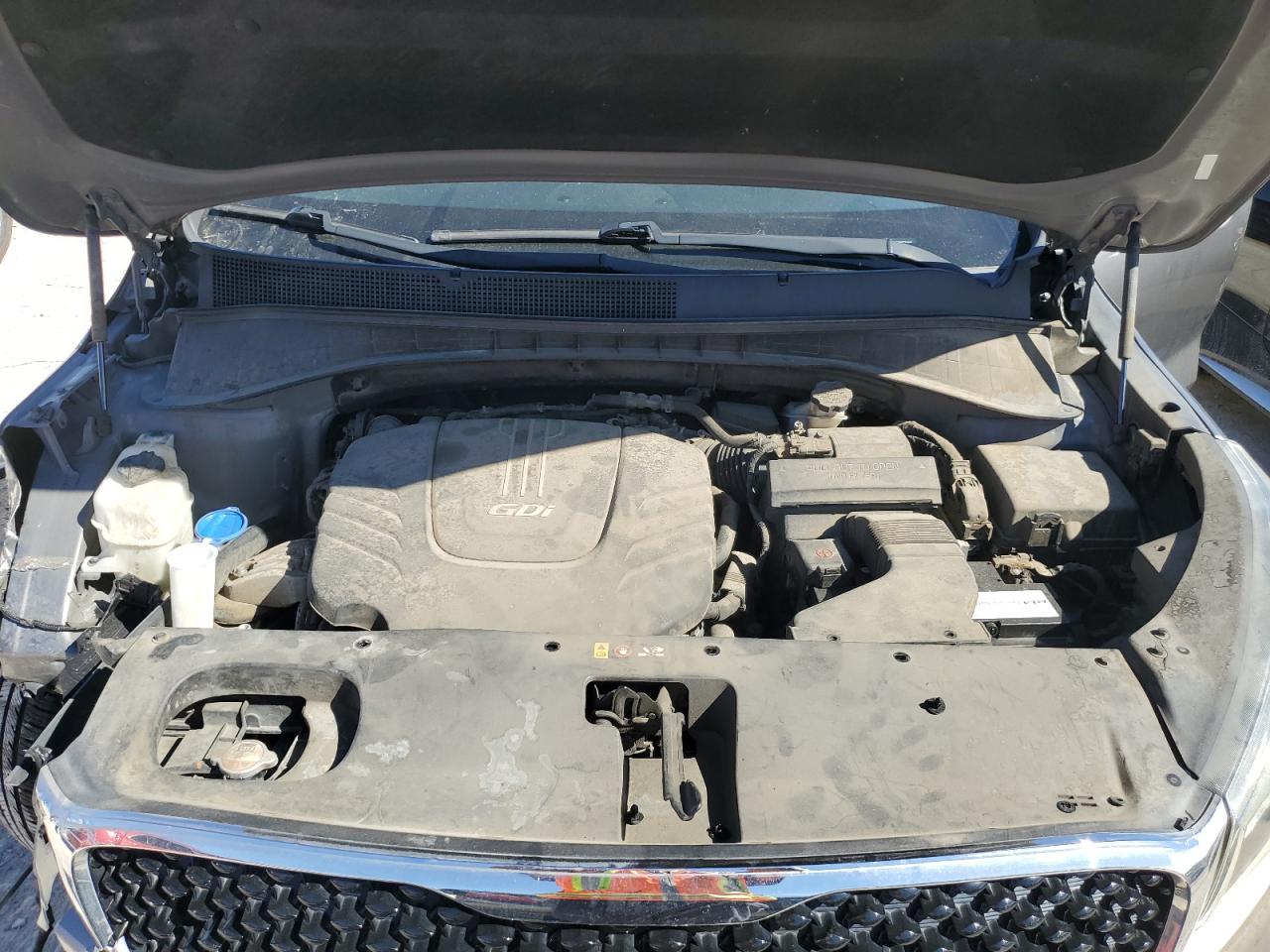 2017 Kia Sorento - Image 12
