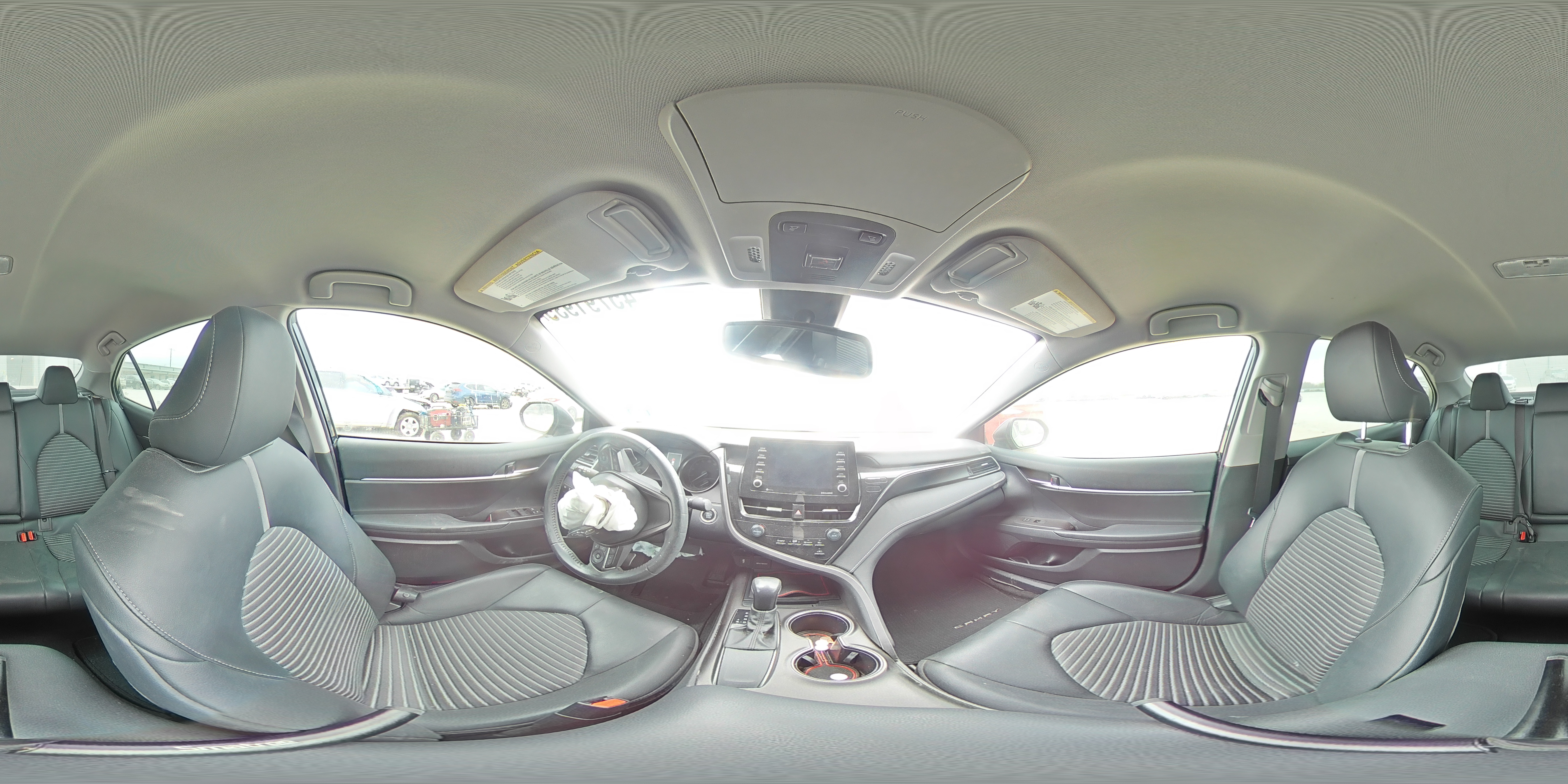 2021 Toyota Camry - Image 12