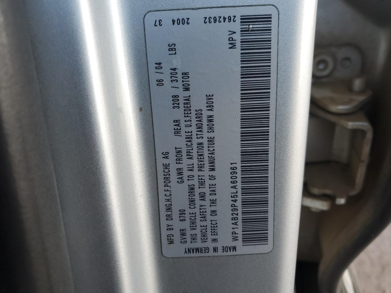 2005 Porsche Cayenne - Image 12