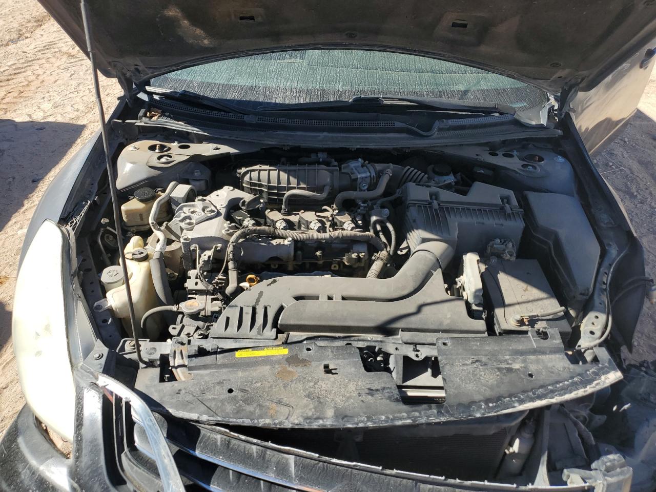 2010 Nissan Altima - Image 11