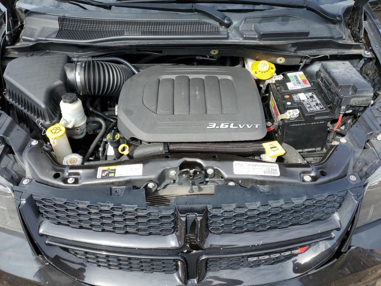 2016 Dodge Caravan - Image 12