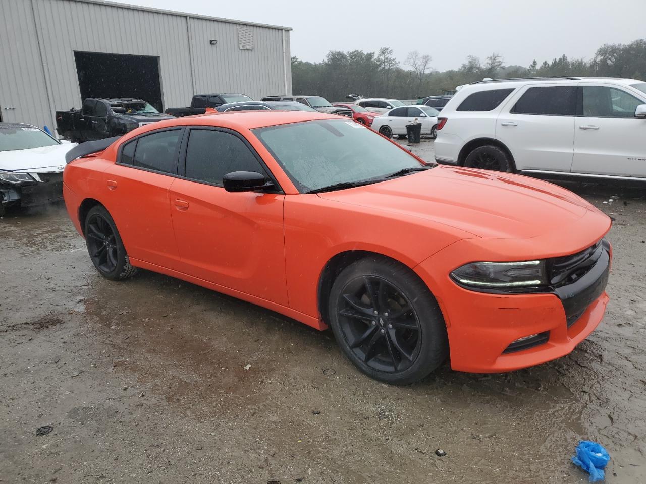 2017 Dodge Charger - Image 4