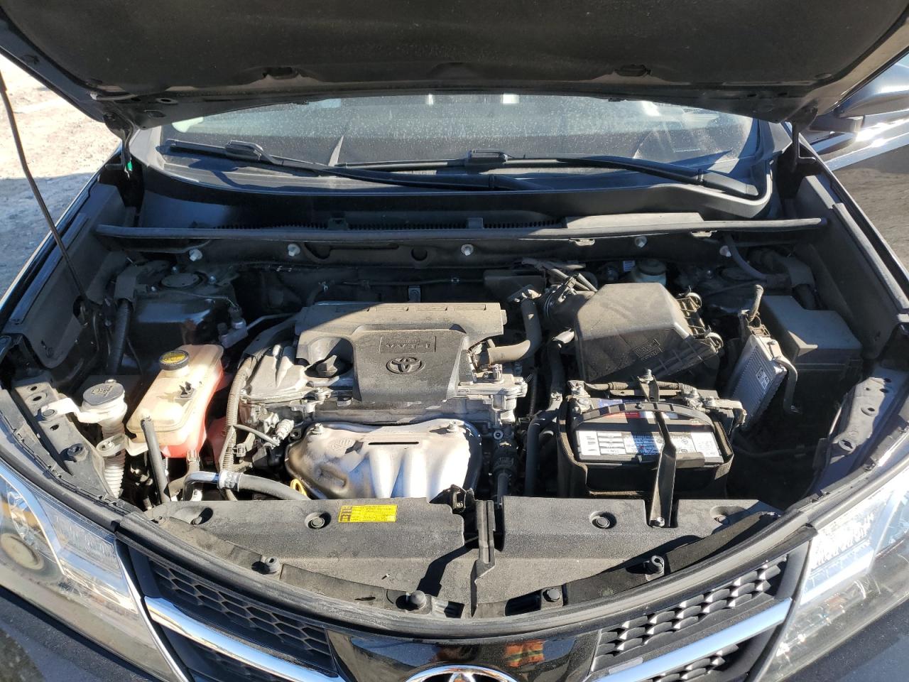 2015 Toyota RAV 4 - Image 13