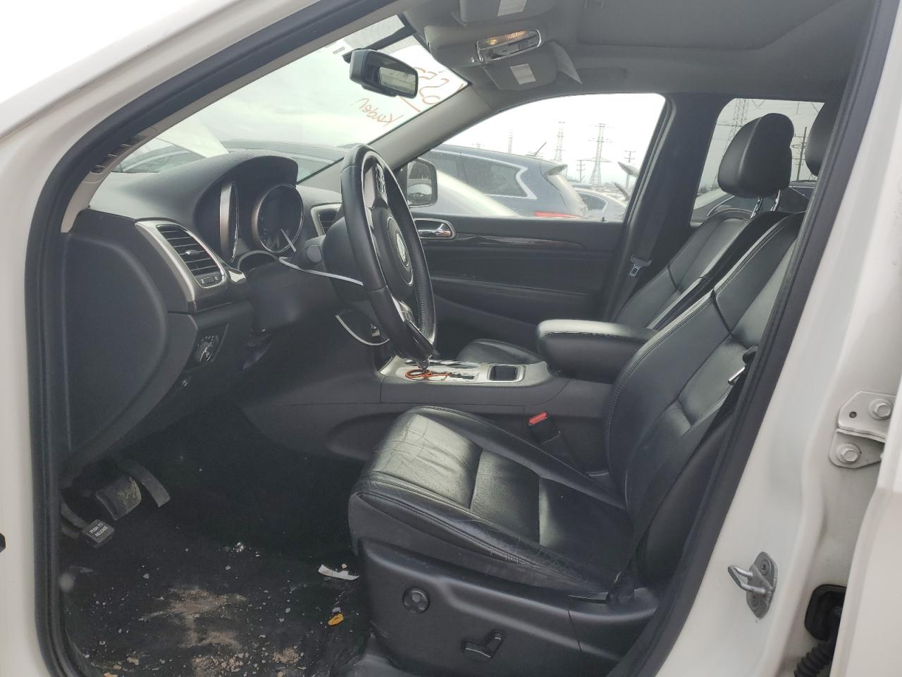 2011 Jeep Grand Cherokee - Image 7