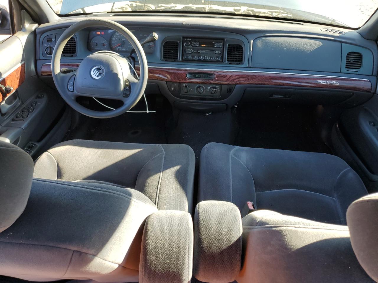 2001 Mercury Grand Marquis - Image 8