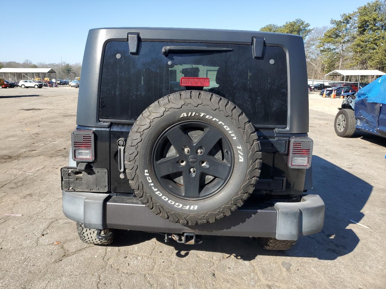 2016 Jeep Wrangler - Image 6