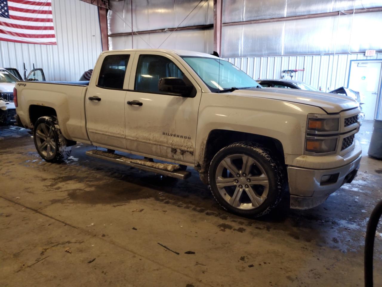 2015 Chevrolet Silverado - Image 4