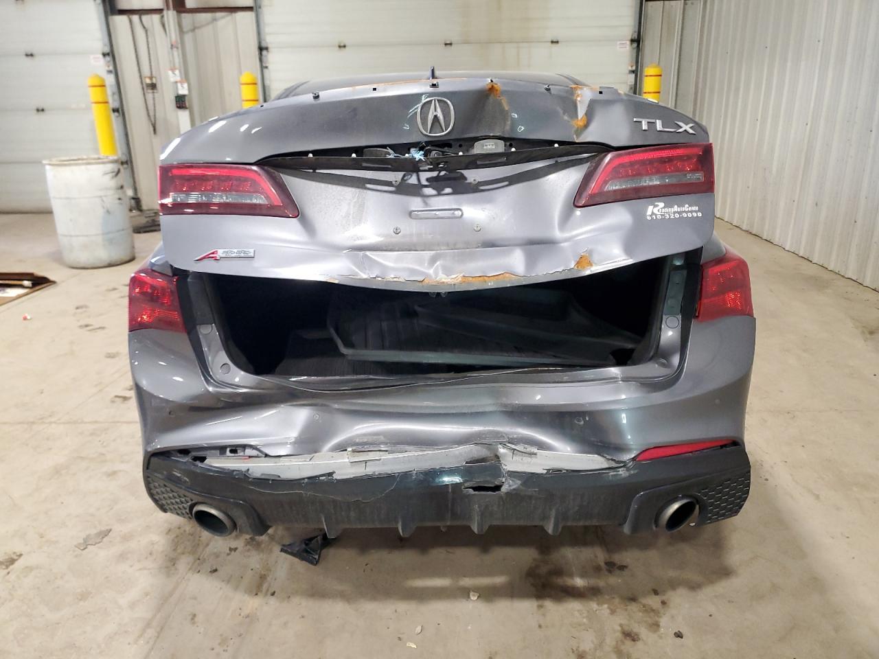 2018 Acura TLX - Image 6