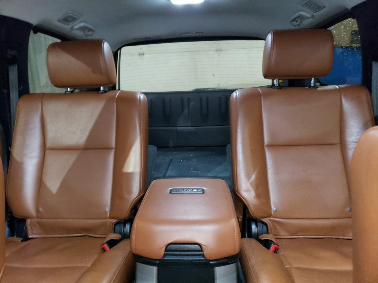 2013 Toyota Sequoia - Image 10