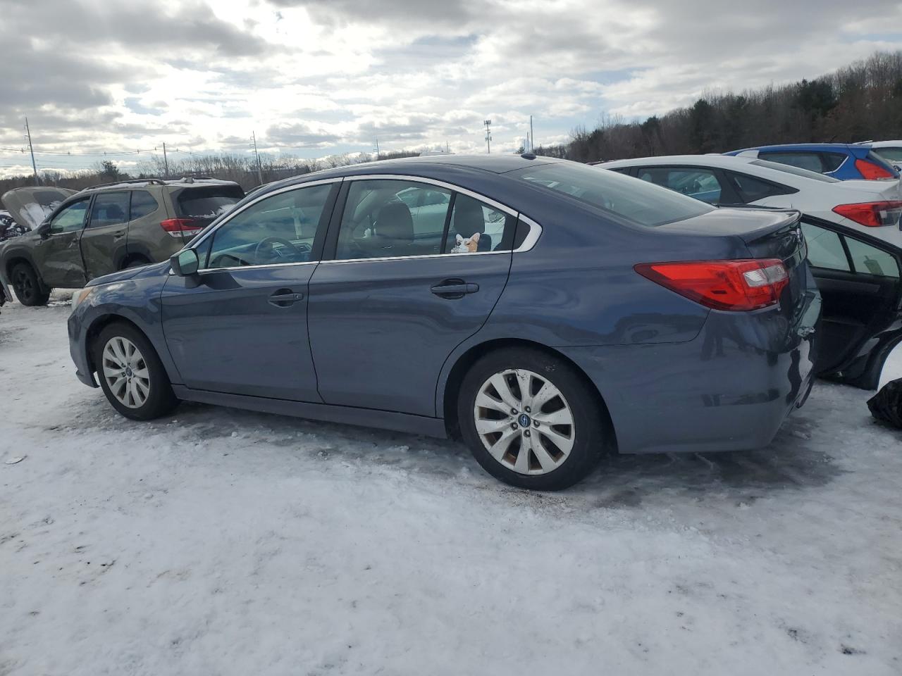 2015 Subaru Legacy - Image 2