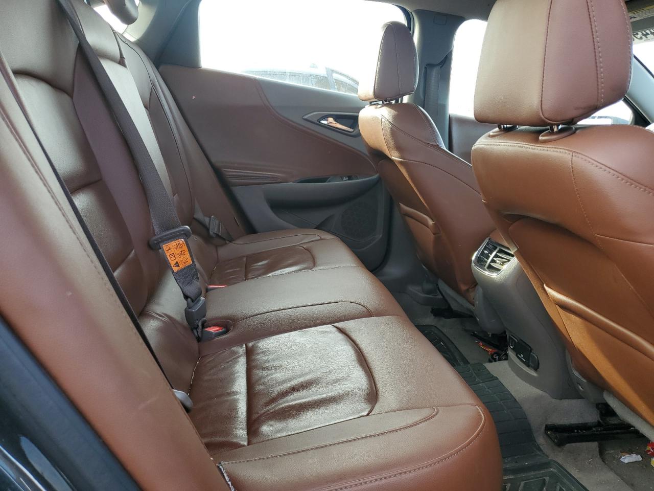 2017 Chevrolet Malibu - Image 10