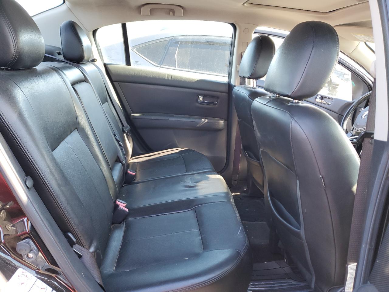 2011 Nissan Sentra - Image 10