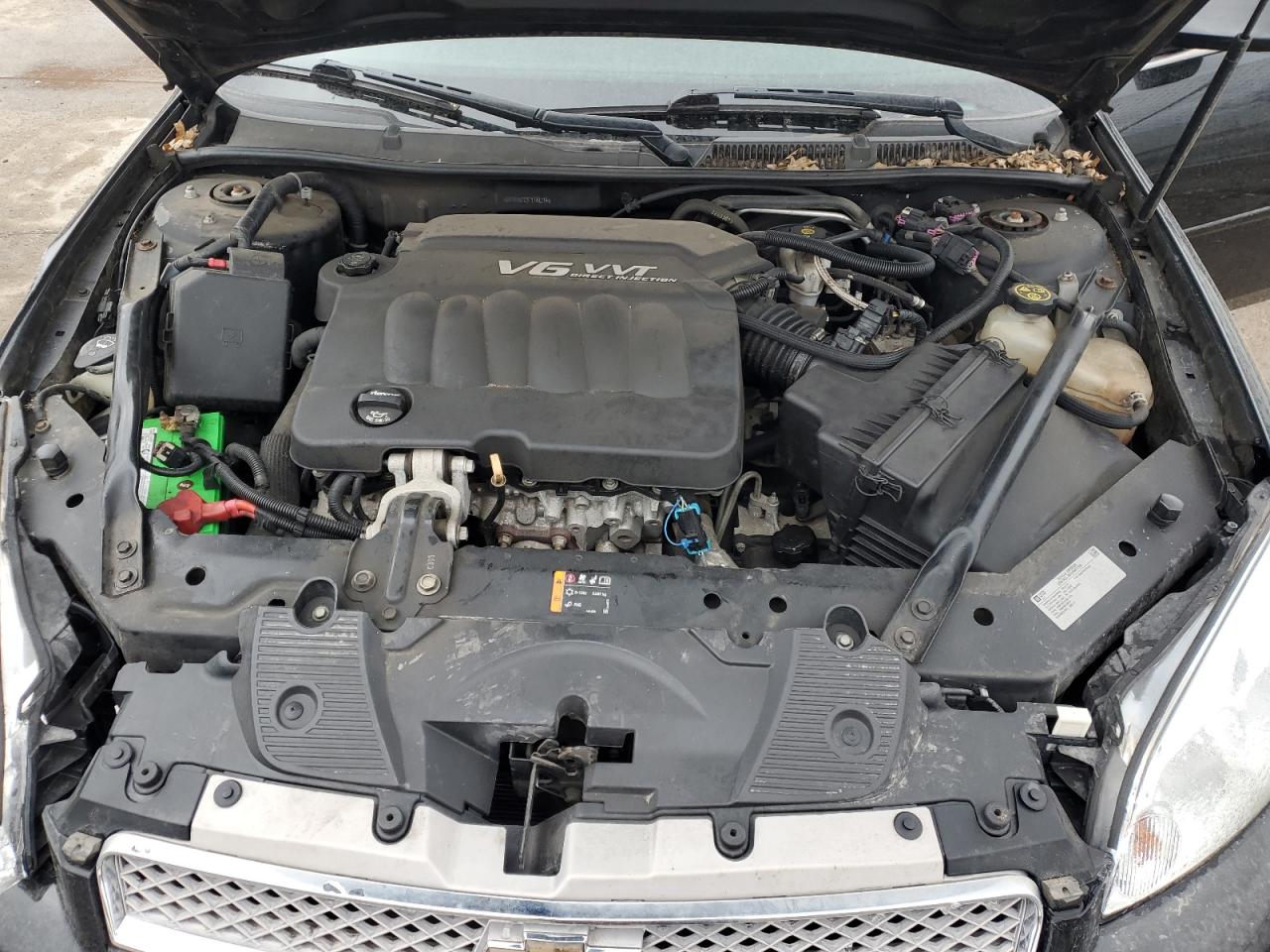 2015 Chevrolet Impala - Image 12
