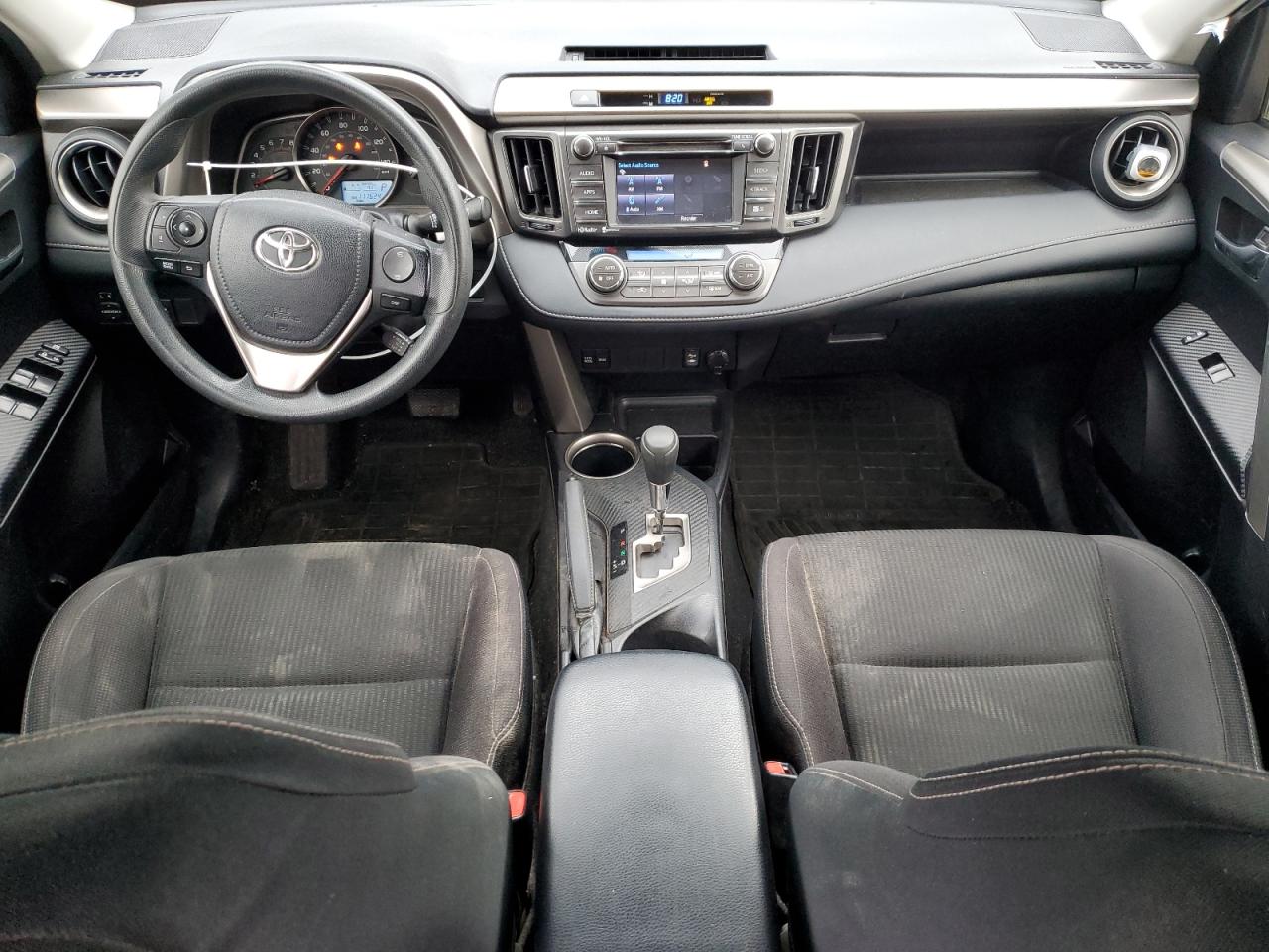 2015 Toyota RAV 4 - Image 8