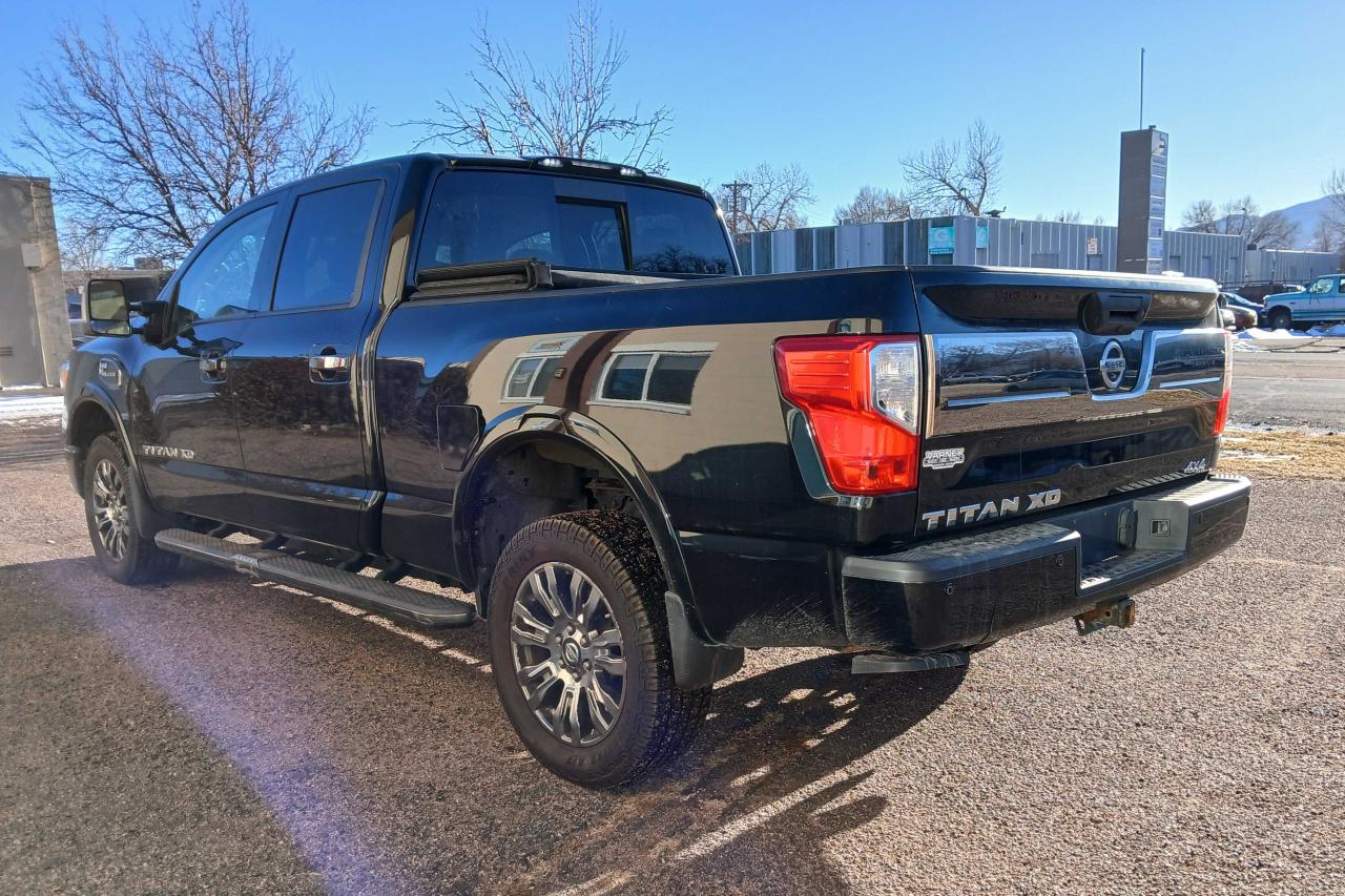 2017 Nissan Titan - Image 3