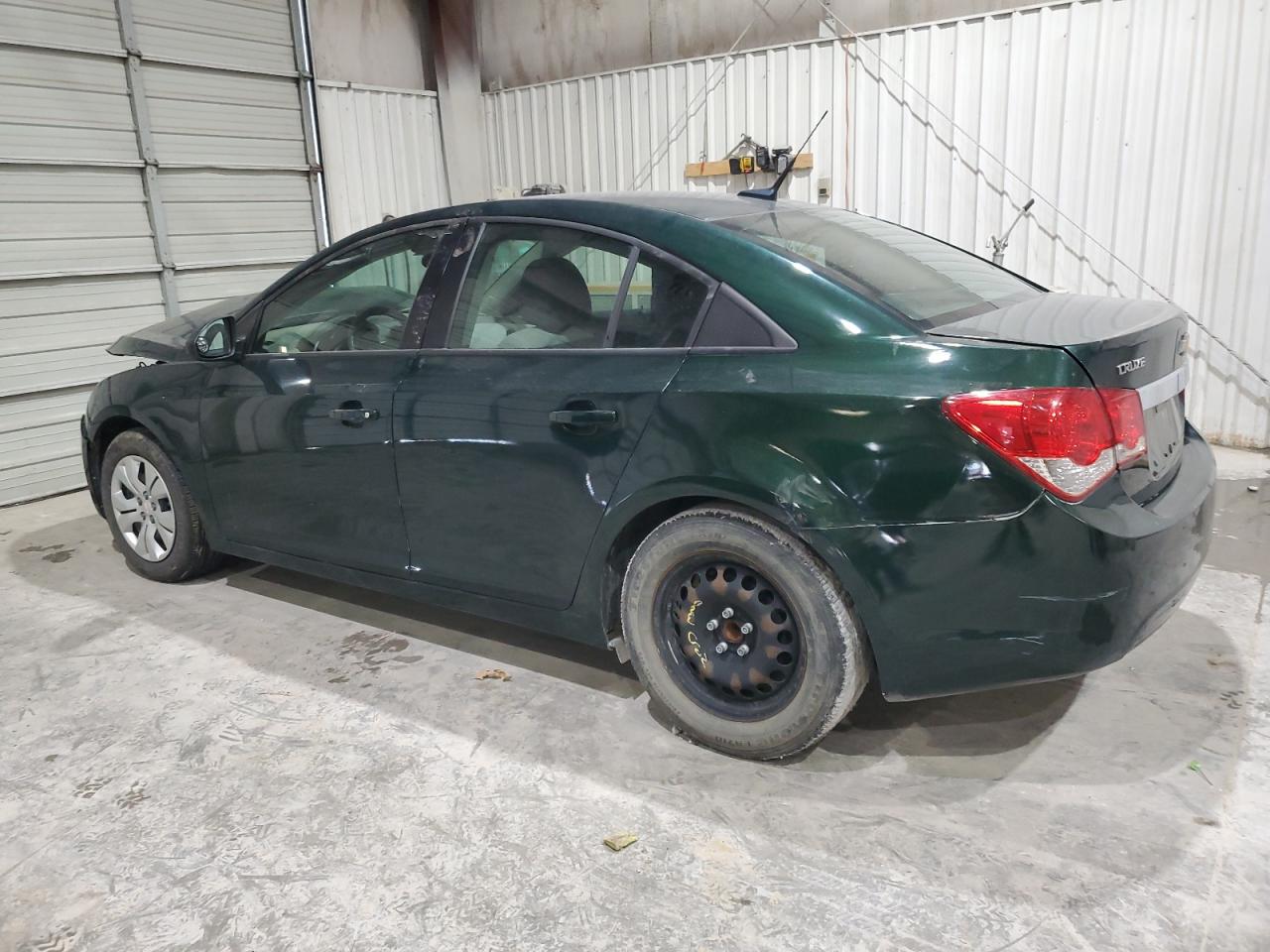 2014 Chevrolet Cruze - Image 2