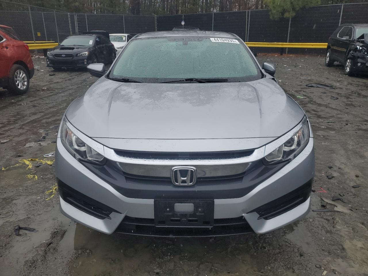 2016 Honda Civic - Image 5