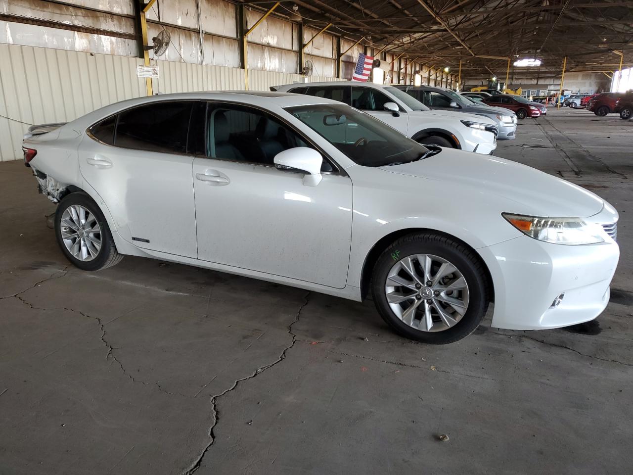 2013 Lexus ES - Image 4