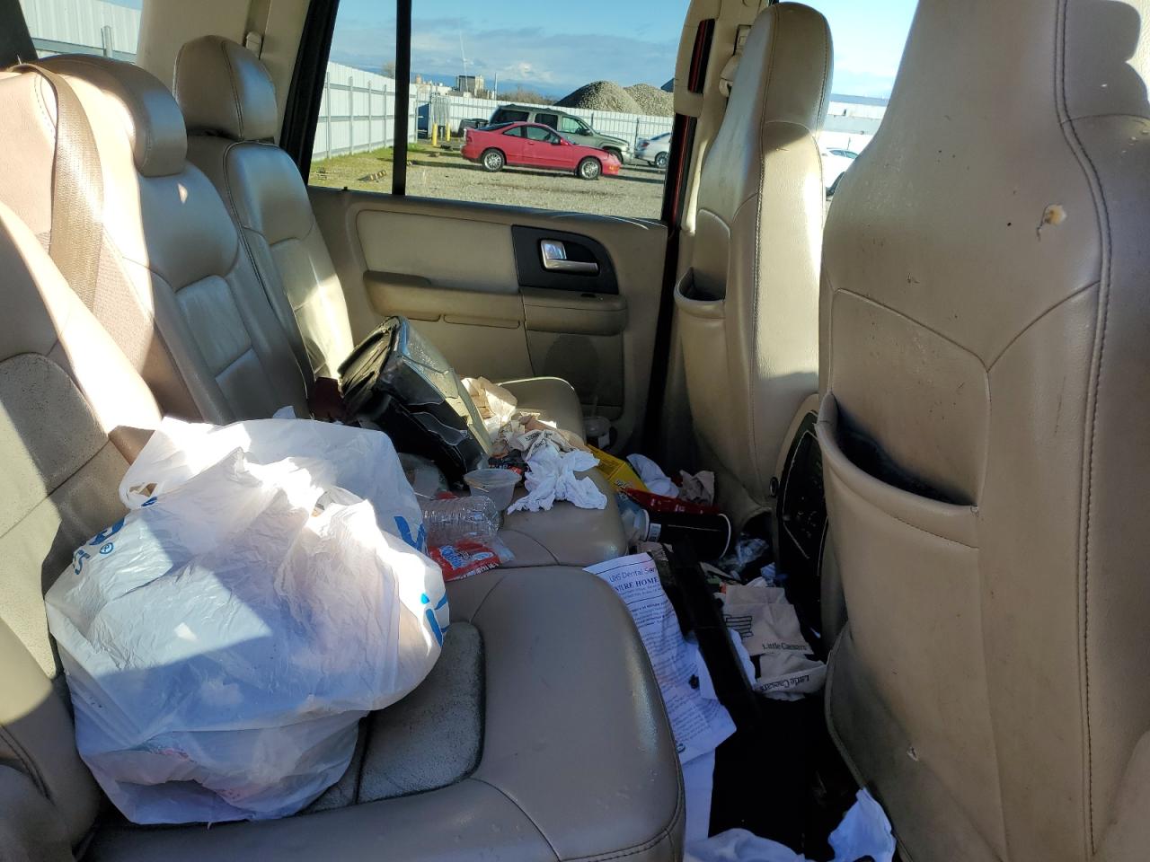 2004 Ford Expedition - Image 10