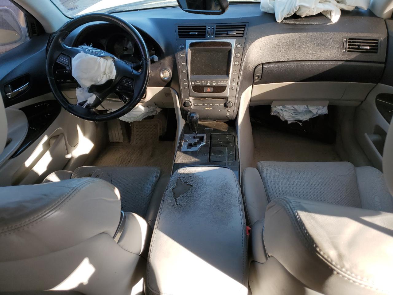 2011 Lexus GS - Image 8