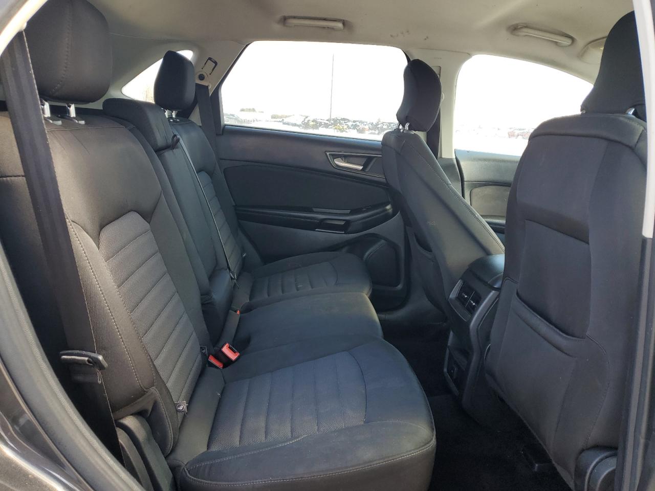 2015 Ford Edge - Image 11