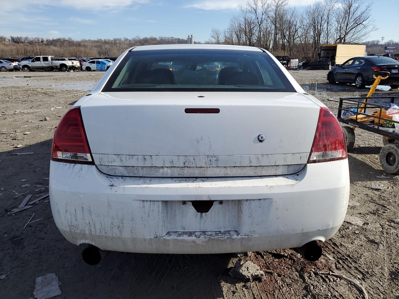 2012 Chevrolet Impala - Image 6