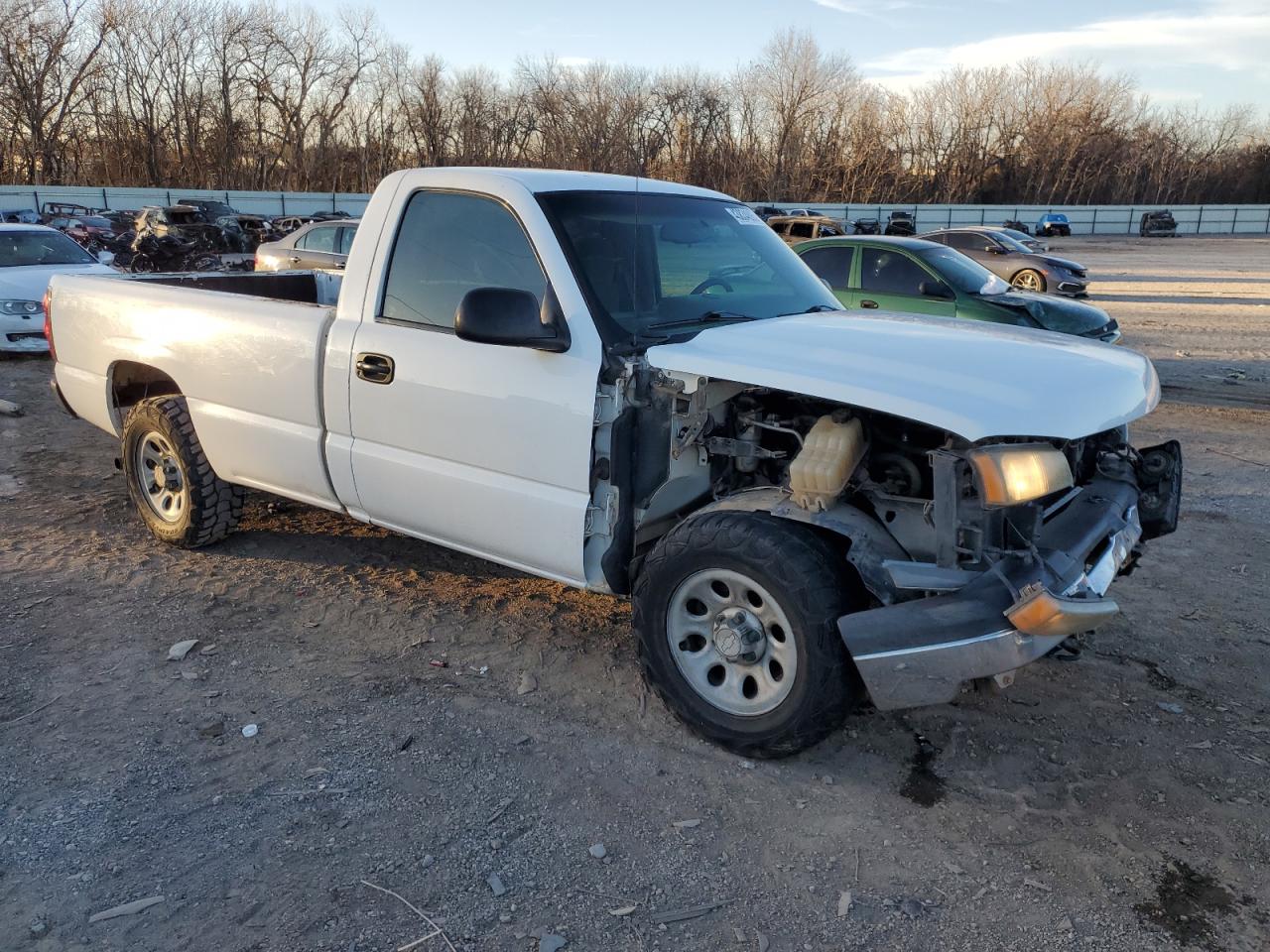 2006 Chevrolet Silverado - Image 4