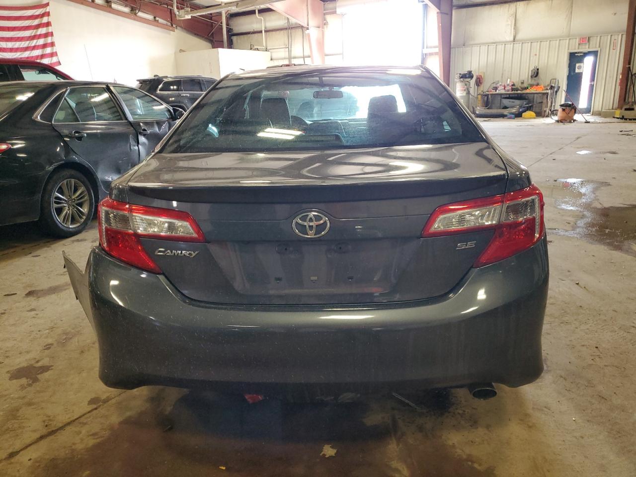2014 Toyota Camry - Image 6