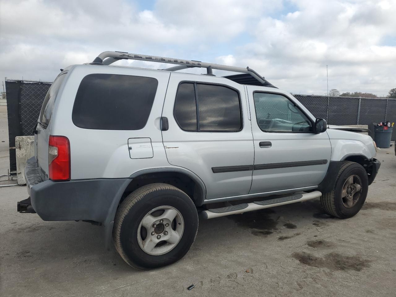2001 Nissan XTerra - Image 3