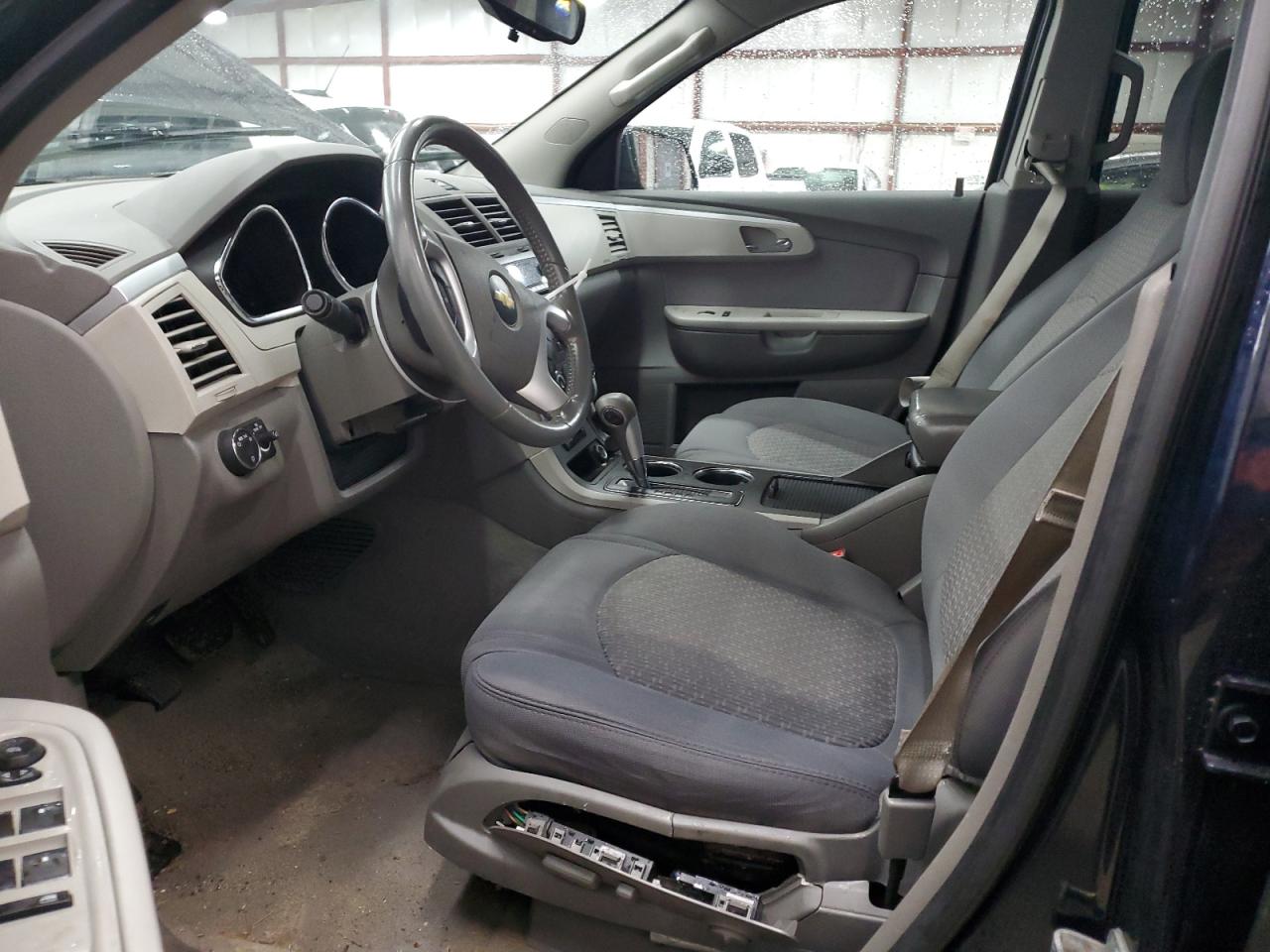2012 Chevrolet Traverse - Image 7