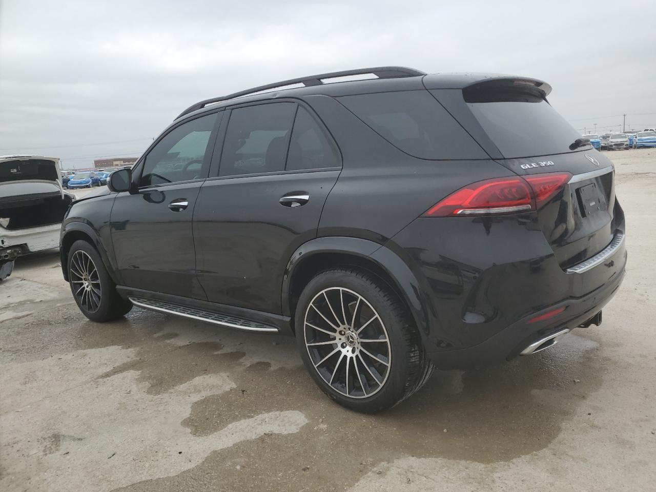 2021 Mercedes-Benz GLE - Image 2