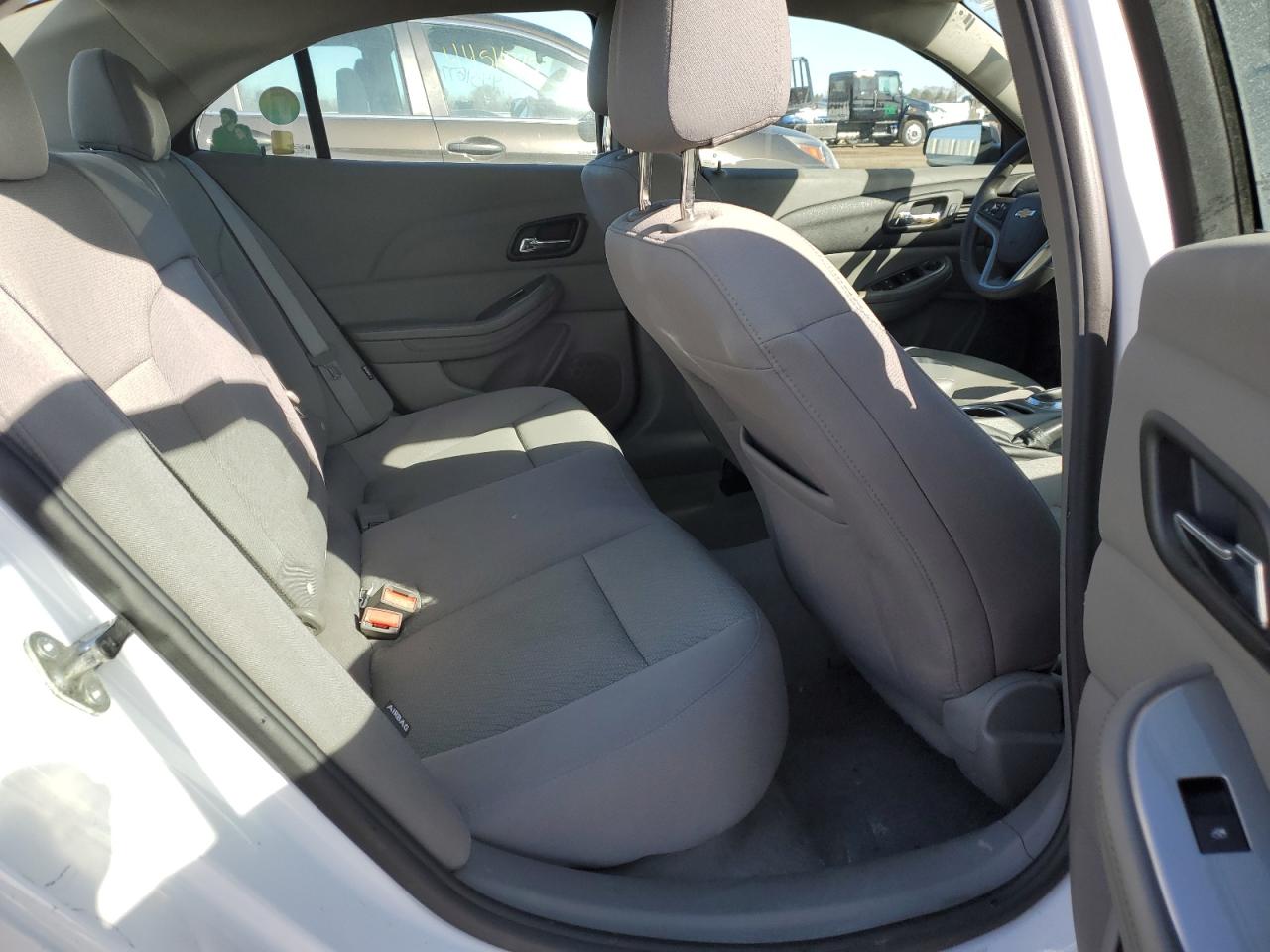 2014 Chevrolet Malibu - Image 10