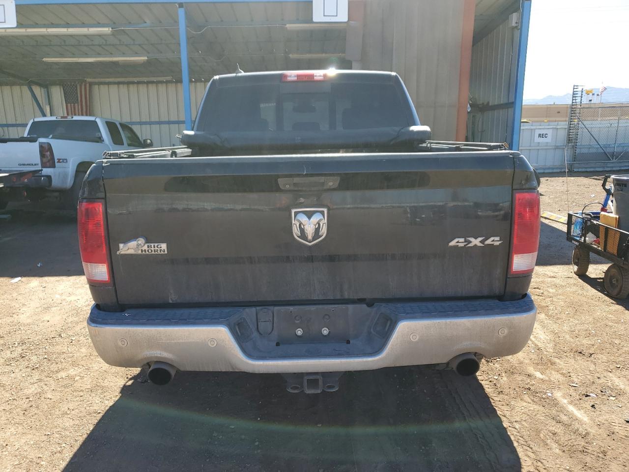 2015 RAM 1500 - Image 6