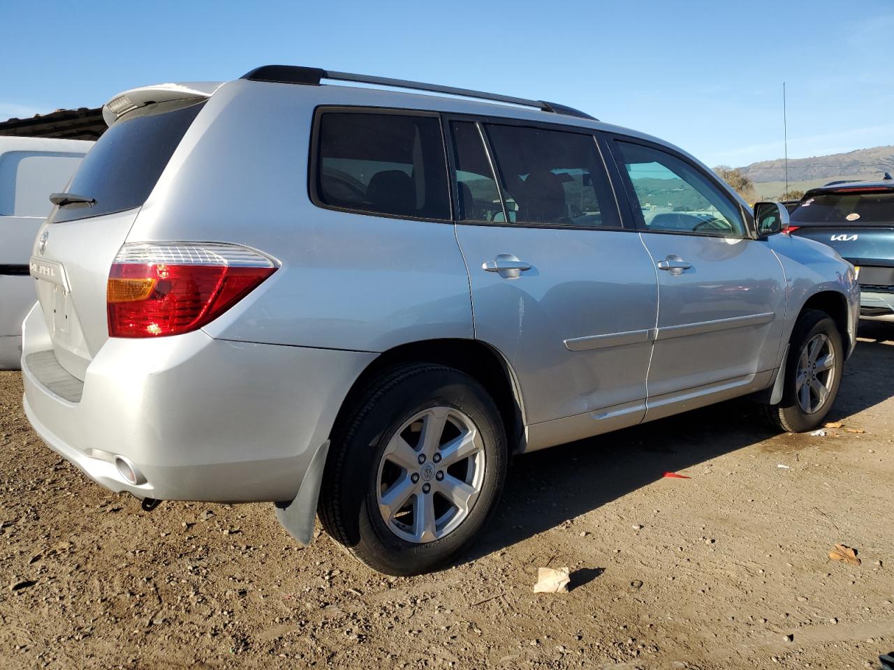 2010 Toyota Highlander - Image 3